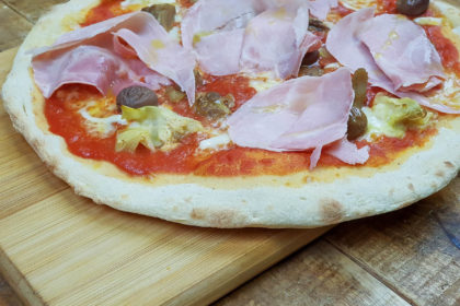 Pinsa/ Pizza Capricciosa